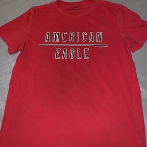 Men’s American Eagle top